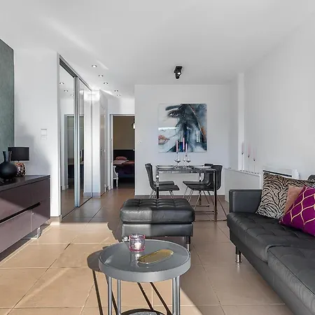 Daire Le Cassis Heliopolis Luxe - Terrasse Plein Sud - Garage - A Pied - Village Naturiste *